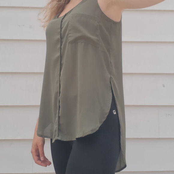 Olive Green High-Low Tank Top - Picture 4 of 4